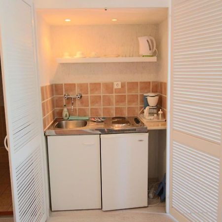 Ariel Apartmanok Шіофок Екстер'єр фото